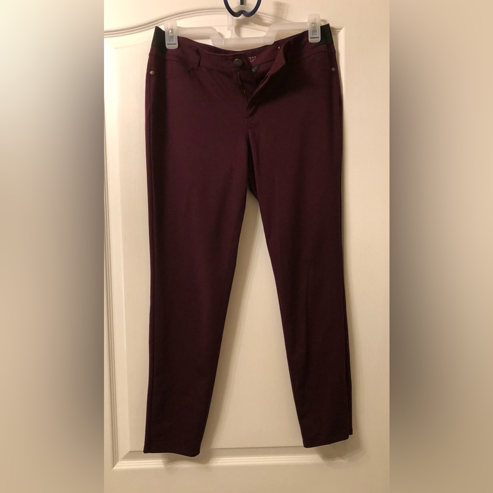 Simply Vera - Vera Wang Maroon Ponte Pants